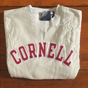 Champion Cornell University official sweater.Large